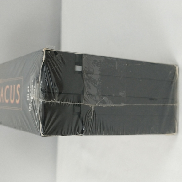 Spartacus VHS MCA Universal Factory Plastic - Picture 3 of 4